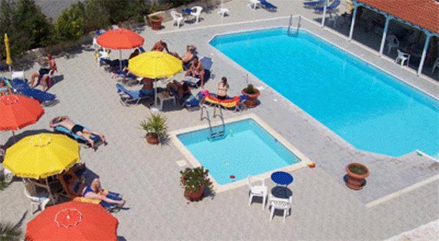 Helios Hotel Agia Marina  ภายนอก รูปภาพ