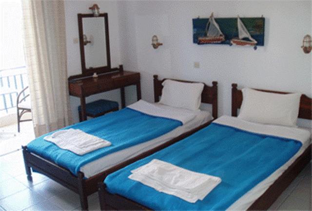 Helios Hotel Agia Marina  ห้อง รูปภาพ