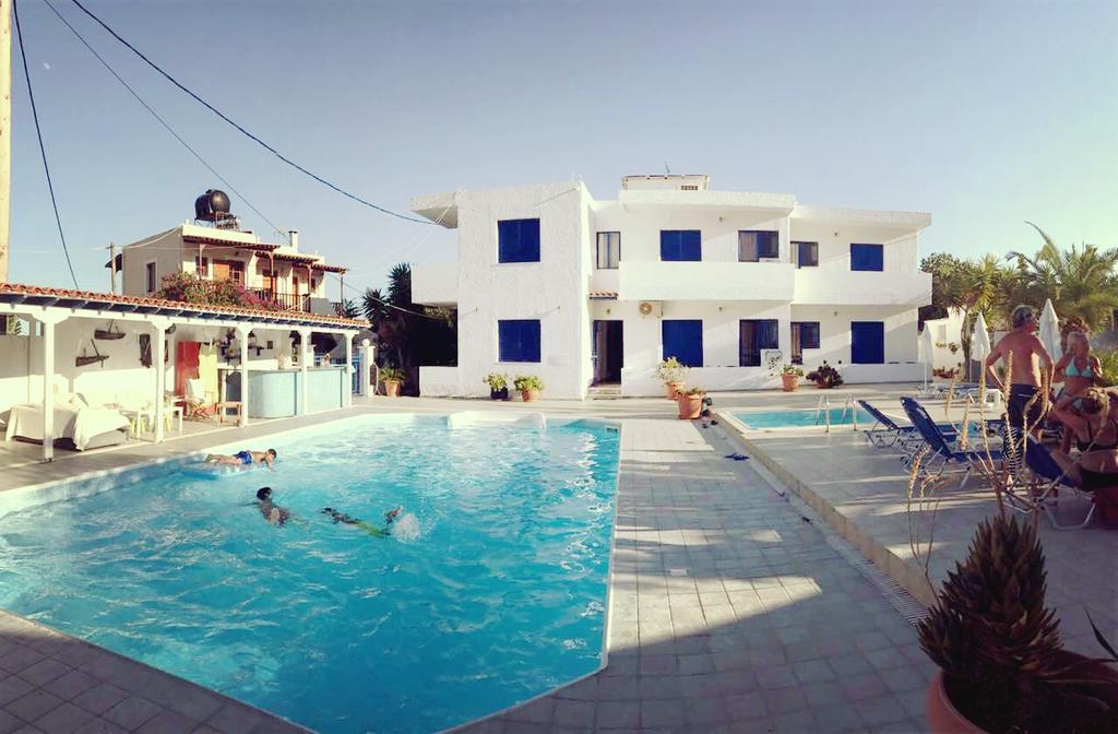 Helios Hotel Agia Marina  ภายนอก รูปภาพ